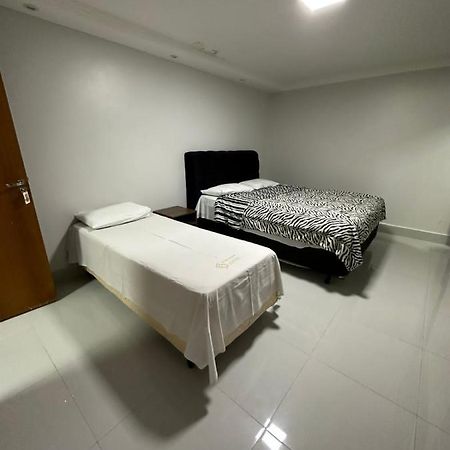 Nasser Hotel Бразилиа Экстерьер фото