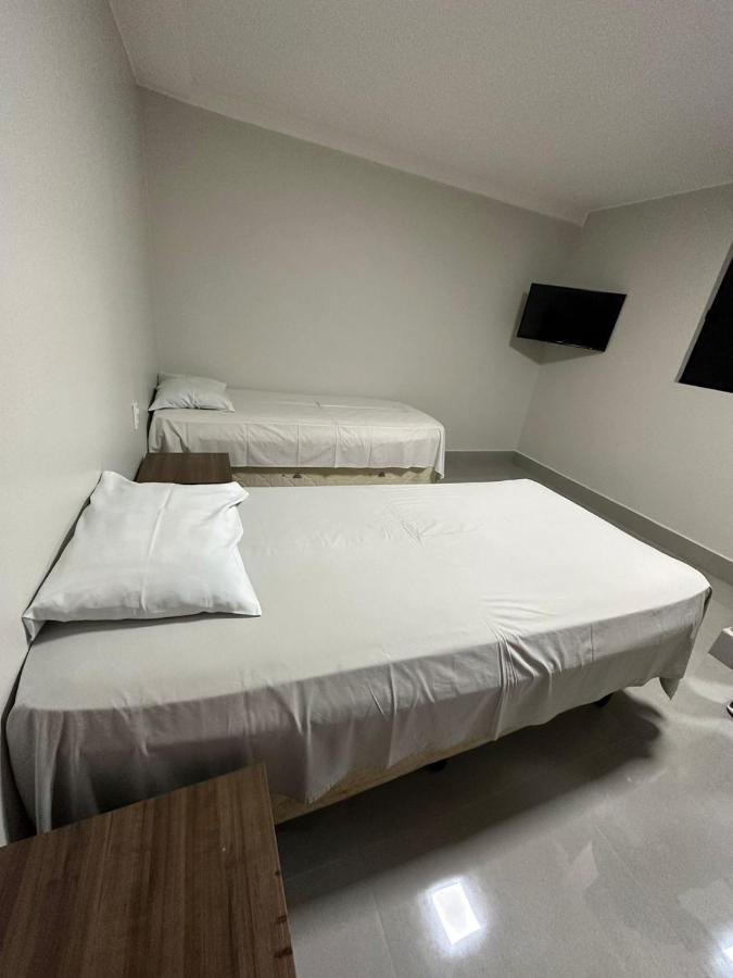 Nasser Hotel Бразилиа Экстерьер фото